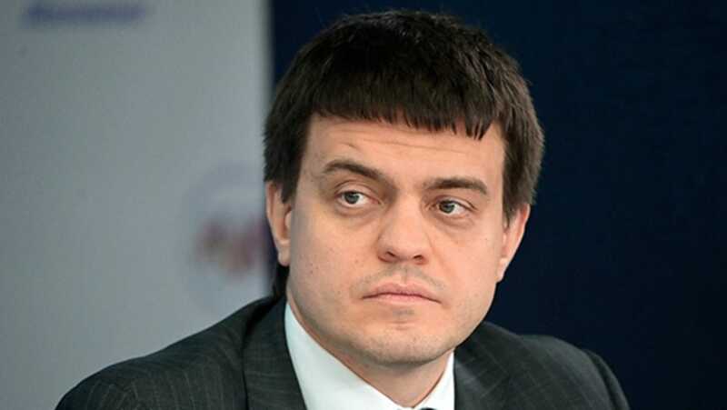 Губернатор Котюков утвердил закон, который увеличивает пенсии для чиновников региона