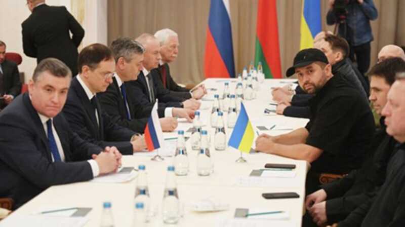 Переговоры в Стамбуле перенесли на вторую половину дня